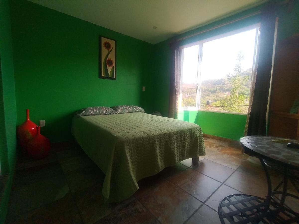 Hospedaje Casa Verde Tepoztlán Buitenkant foto