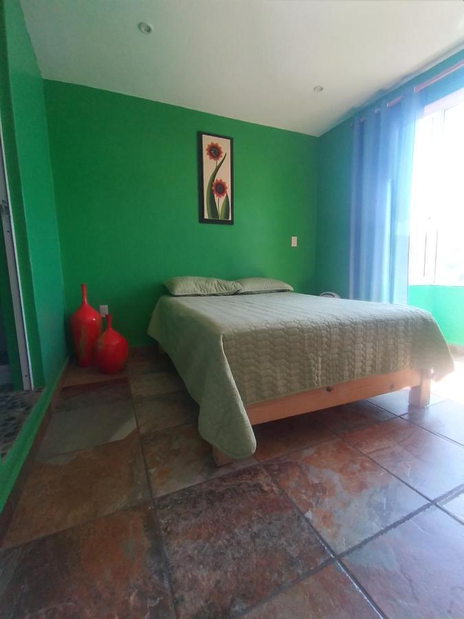 Hospedaje Casa Verde Tepoztlán Buitenkant foto